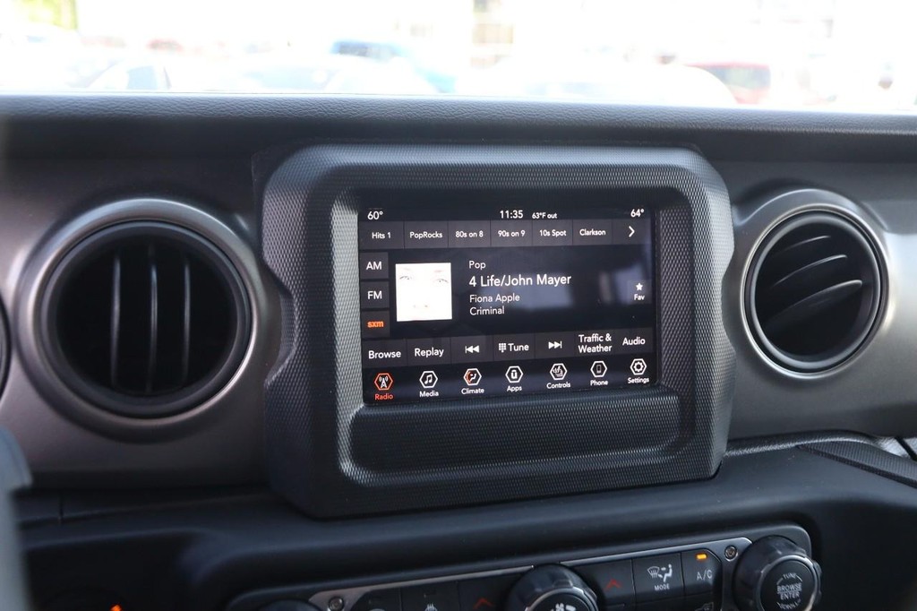Jeep Wrangler Vehicle Image 15