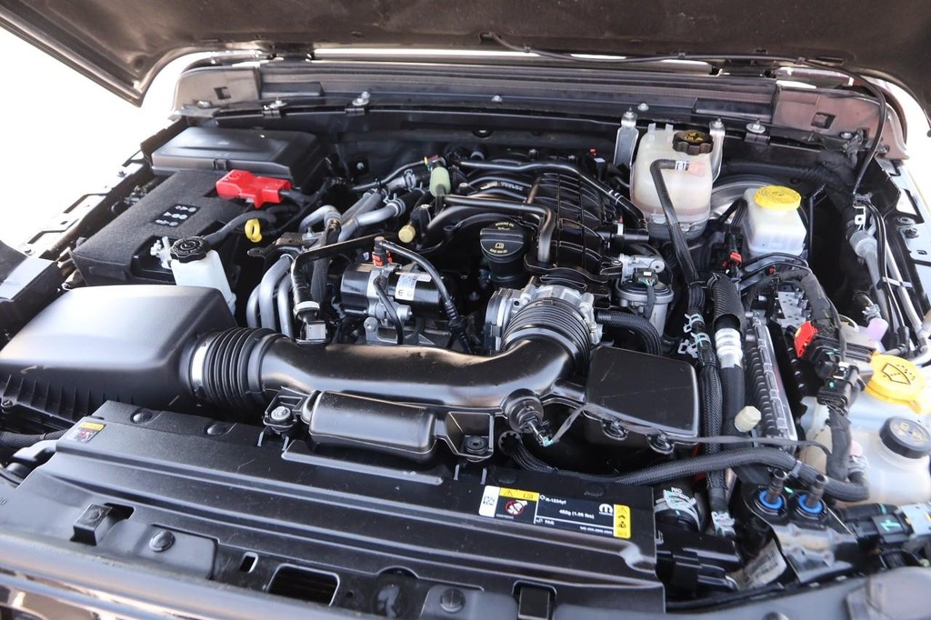 Jeep Wrangler Vehicle Image 27