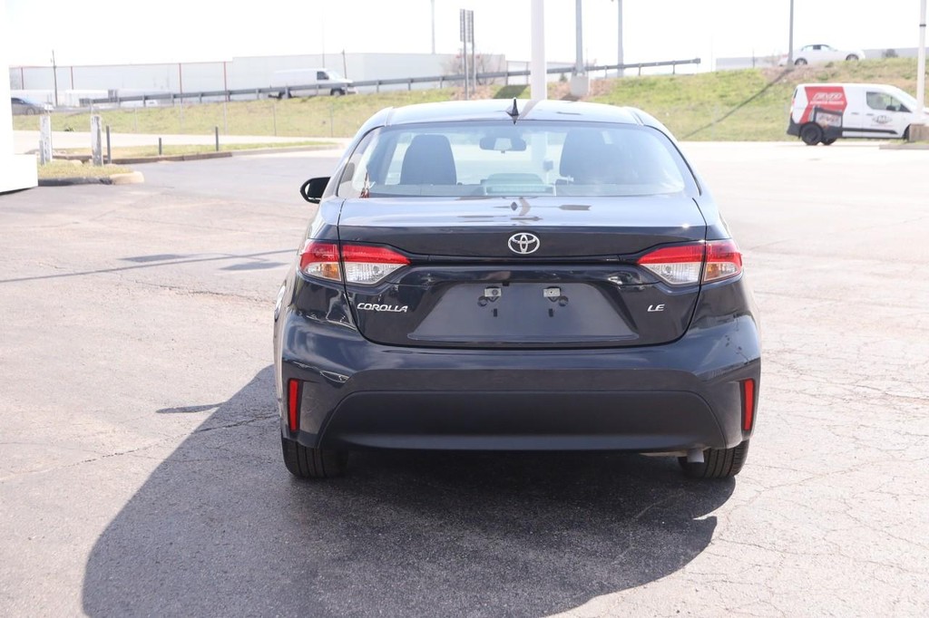 Toyota Corolla Vehicle Image 07