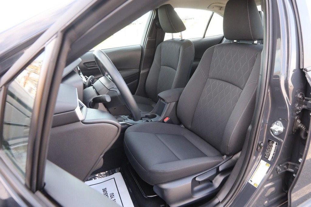 Toyota Corolla Vehicle Image 09