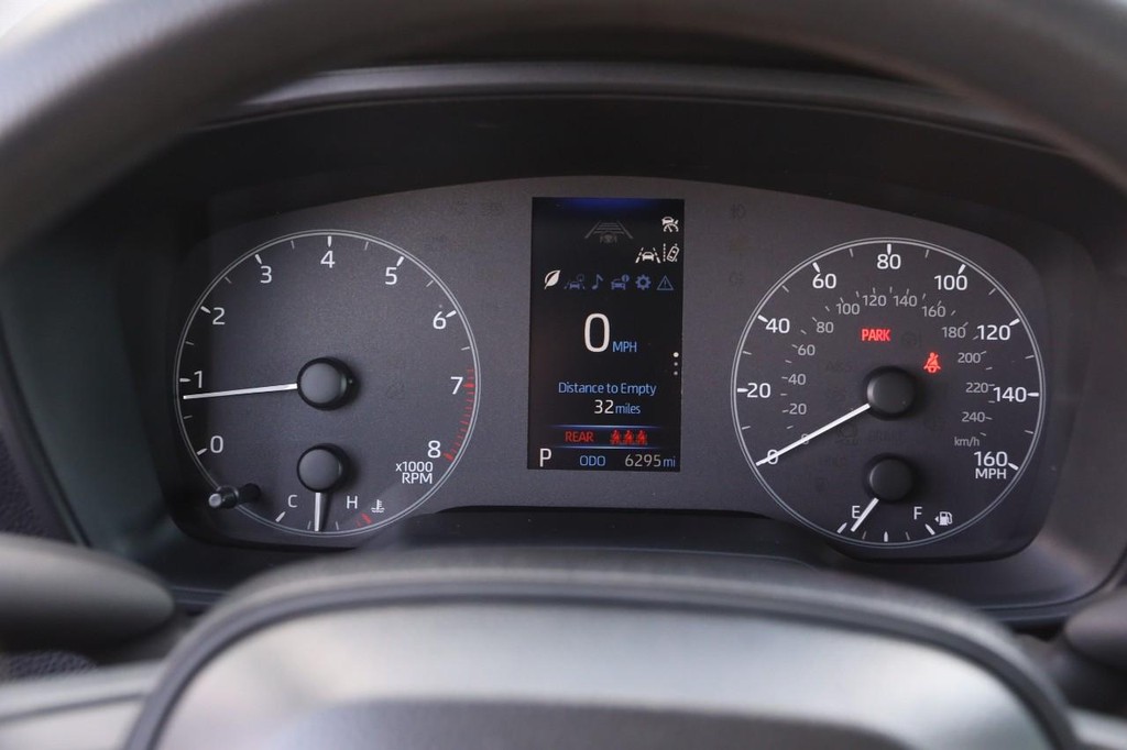 Toyota Corolla Vehicle Image 14