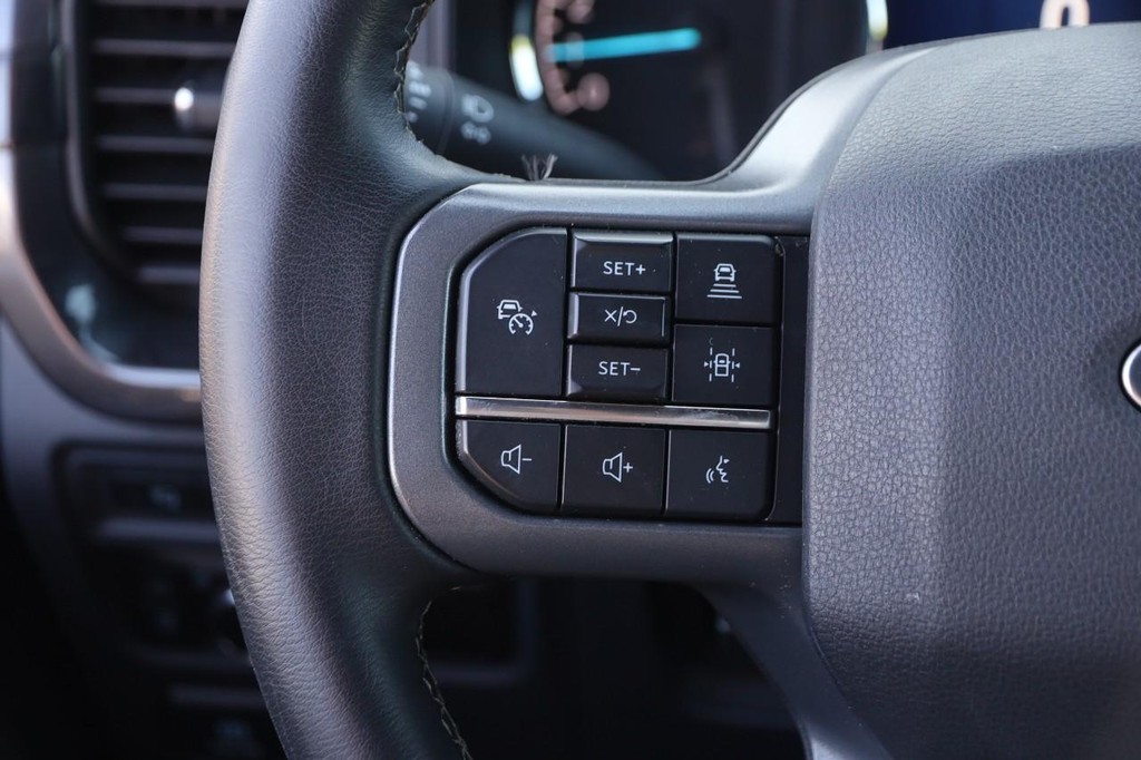 Ford F-150 Vehicle Image 12