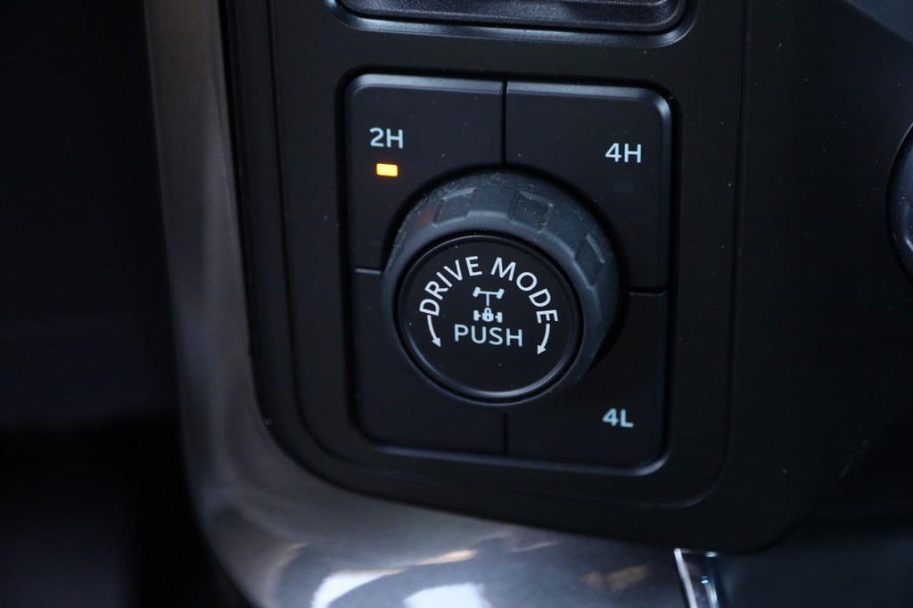 Ford F-150 Vehicle Image 16