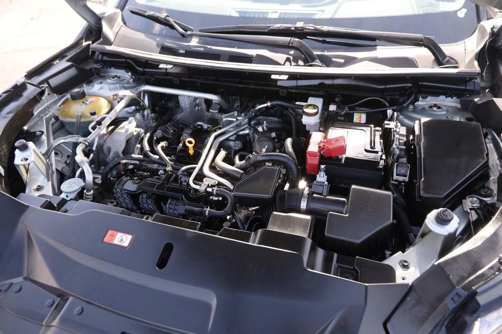 Mitsubishi Outlander Vehicle Full-screen Gallery Image 29