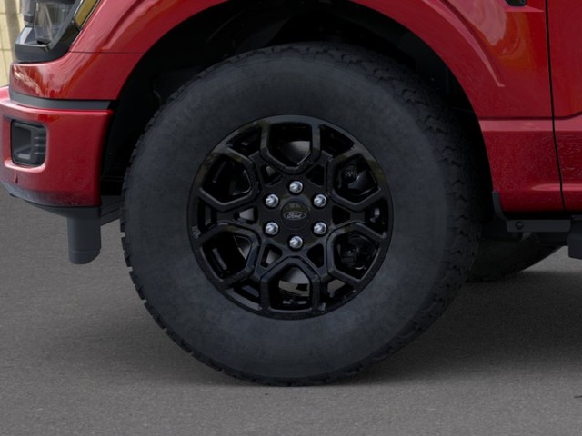 Ford F-150 Vehicle Full-screen Gallery Image 19