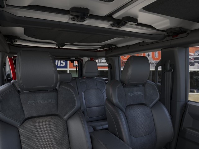 Ford Bronco Vehicle Full-screen Gallery Image 12