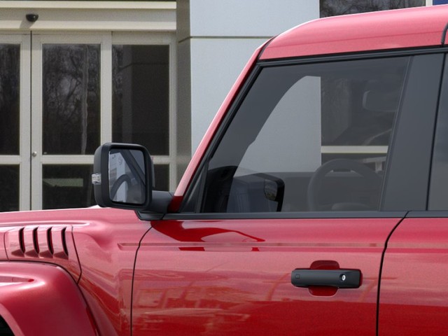 Ford Bronco Vehicle Full-screen Gallery Image 22