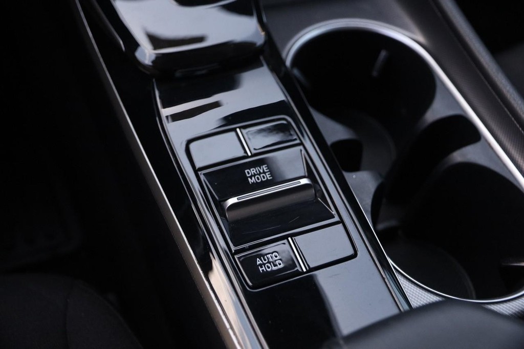 Hyundai Sonata Vehicle Image 20