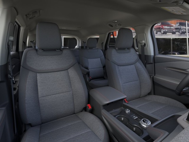 Ford Explorer Vehicle Image 10