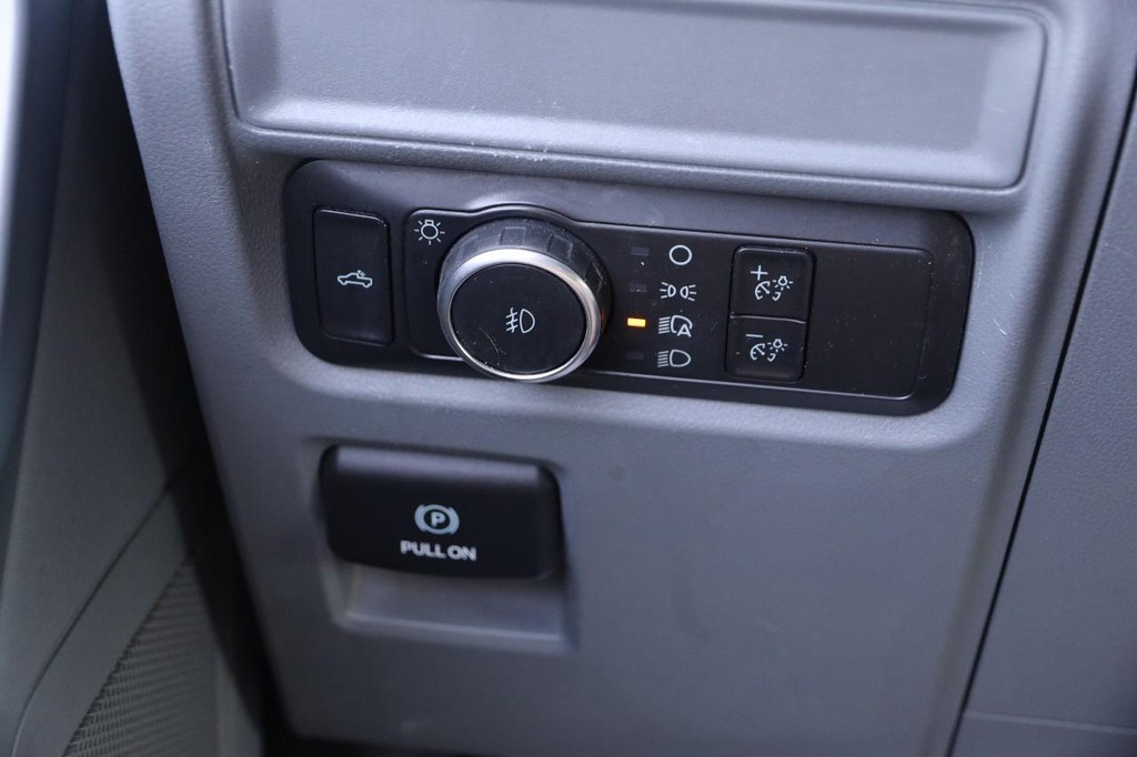 Ford F-150 Vehicle Image 19
