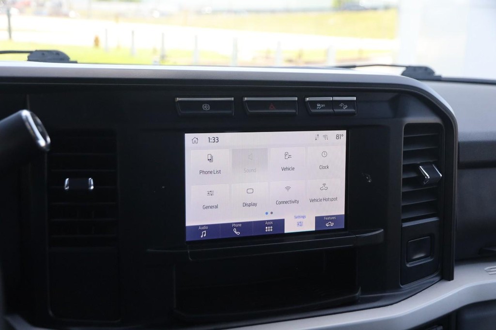 Ford Super Duty F-250 SRW Vehicle Image 15