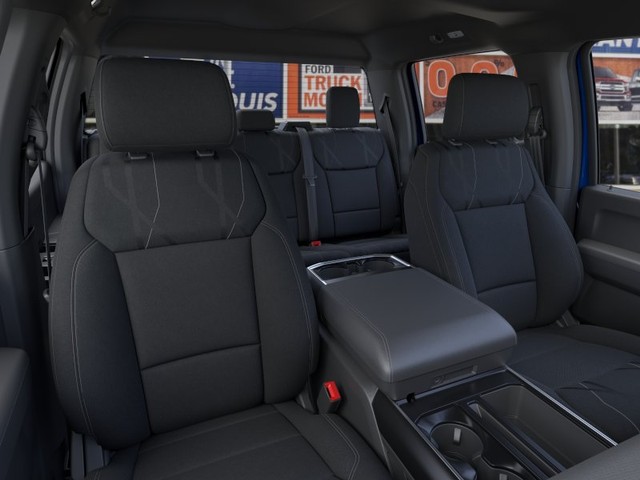 Ford F-150 Vehicle Full-screen Gallery Image 10