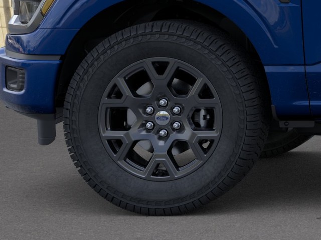Ford F-150 Vehicle Full-screen Gallery Image 19