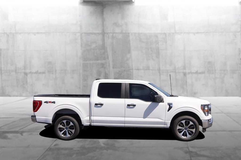 Ford F-150 Vehicle Full-screen Gallery Image 5