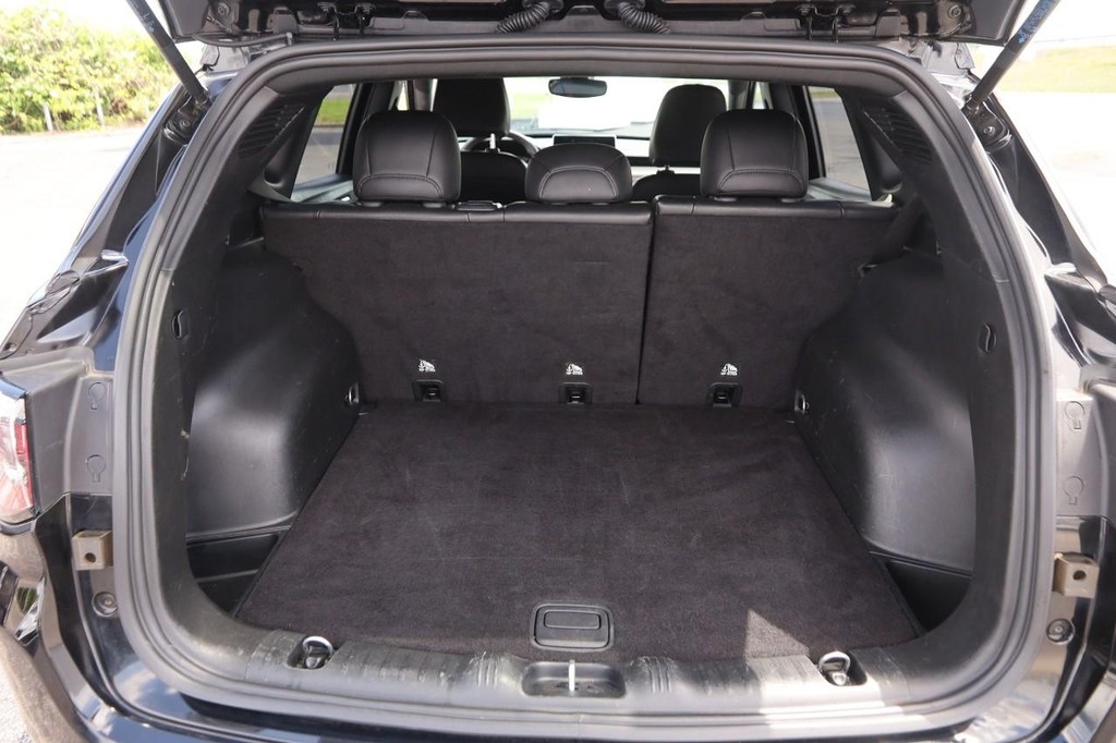 Jeep Compass Vehicle Full-screen Gallery Image 7