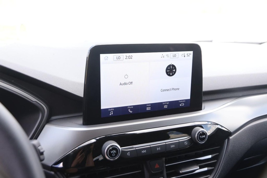 Ford Escape Vehicle Full-screen Gallery Image 15
