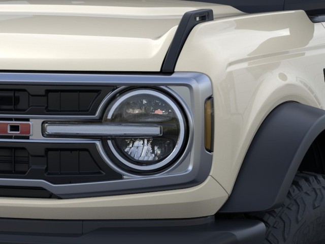 Ford Bronco Vehicle Full-screen Gallery Image 20