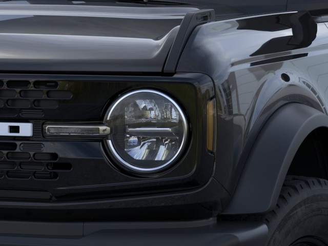 Ford Bronco Vehicle Full-screen Gallery Image 20