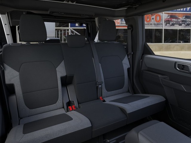 Ford Bronco Vehicle Image 11