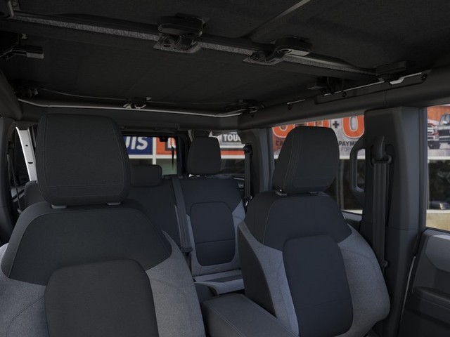 Ford Bronco Vehicle Image 12