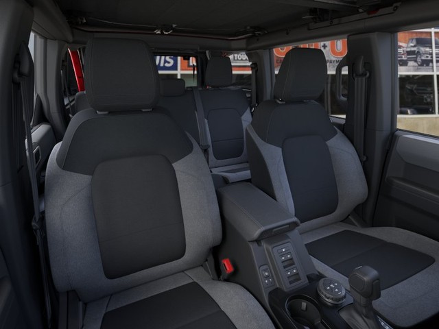 Ford Bronco Vehicle Image 10