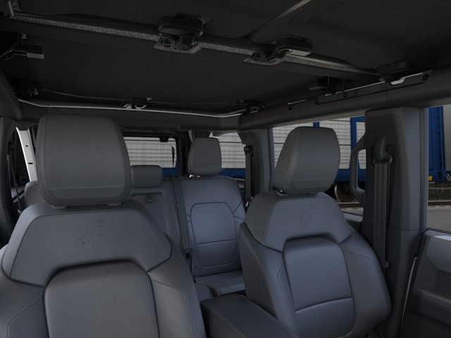 Ford Bronco Vehicle Image 12