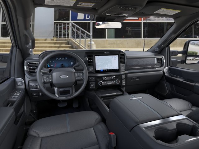 Ford Super Duty F-350 SRW Vehicle Image 09