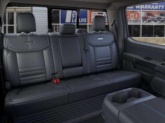 Ford Super Duty F-350 SRW Vehicle Image 11