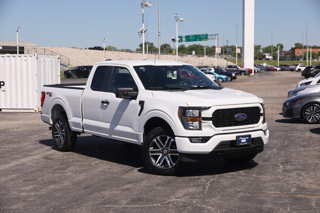 Ford F-150 Vehicle Image 02
