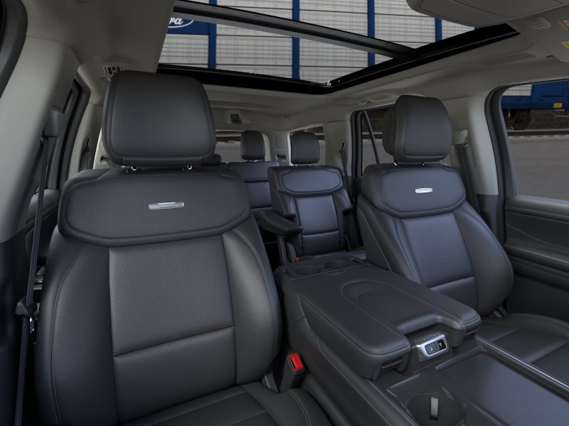 Ford Expedition Vehicle Image 10