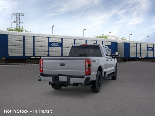 Ford Super Duty F-250 SRW Vehicle Image 08