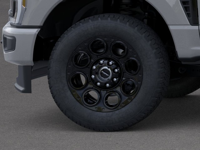 Ford Super Duty F-250 SRW Vehicle Image 19