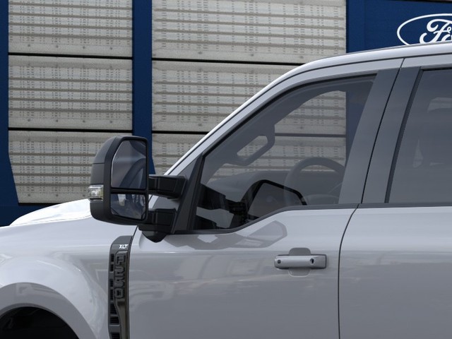 Ford Super Duty F-250 SRW Vehicle Image 20