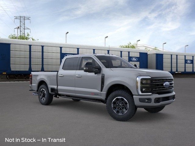 Ford Super Duty F-250 SRW Vehicle Image 07
