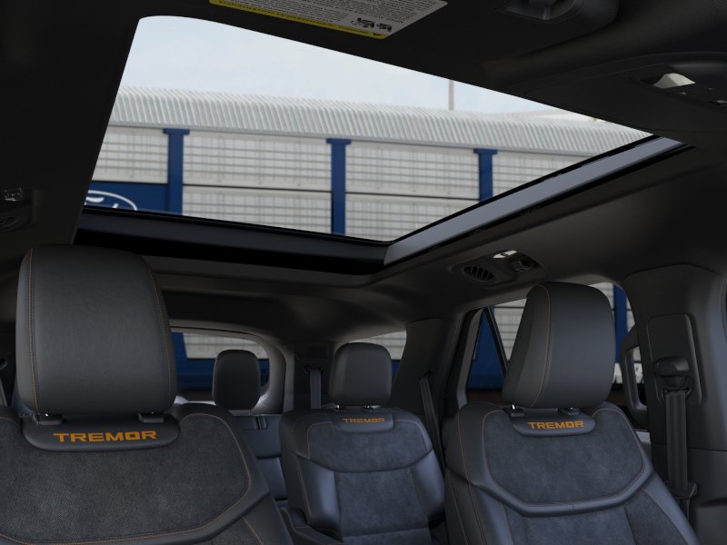 Ford Explorer Vehicle Image 22