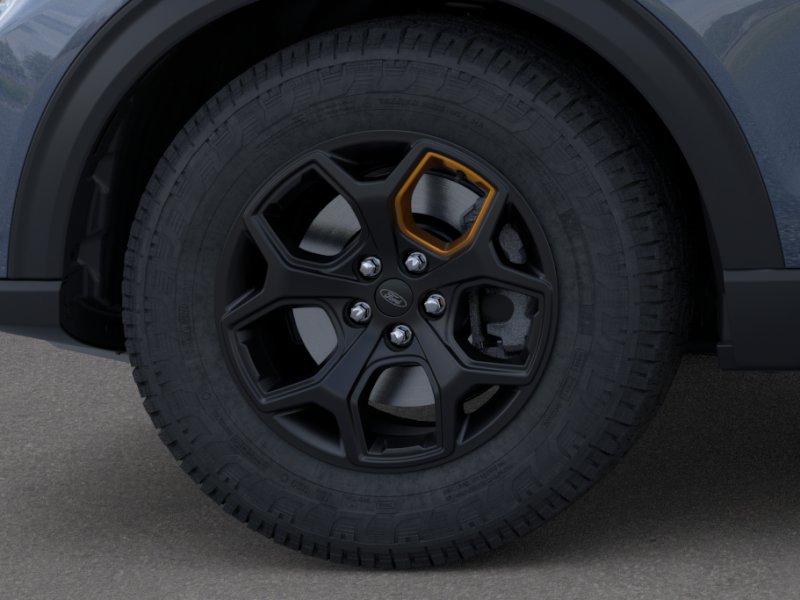 Ford Explorer Vehicle Image 19