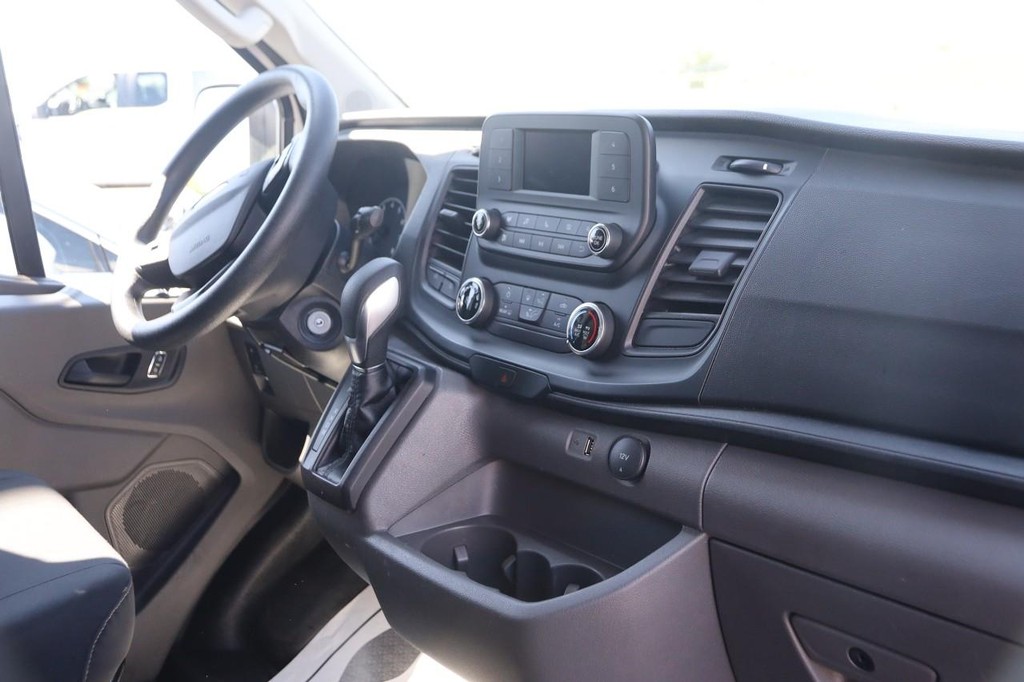 Ford Transit Cargo Van Vehicle Image 26