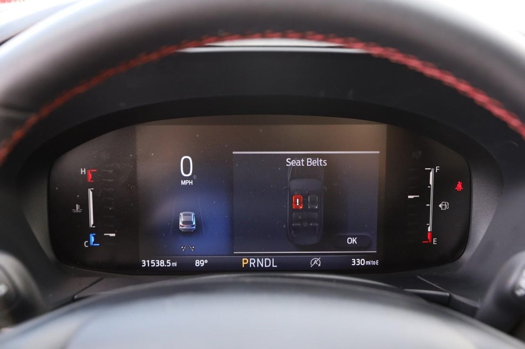 Ford Escape Vehicle Full-screen Gallery Image 13