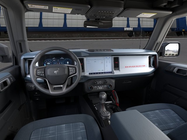 Ford Bronco Vehicle Image 09