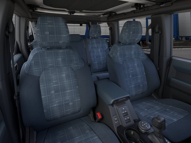 Ford Bronco Vehicle Image 10