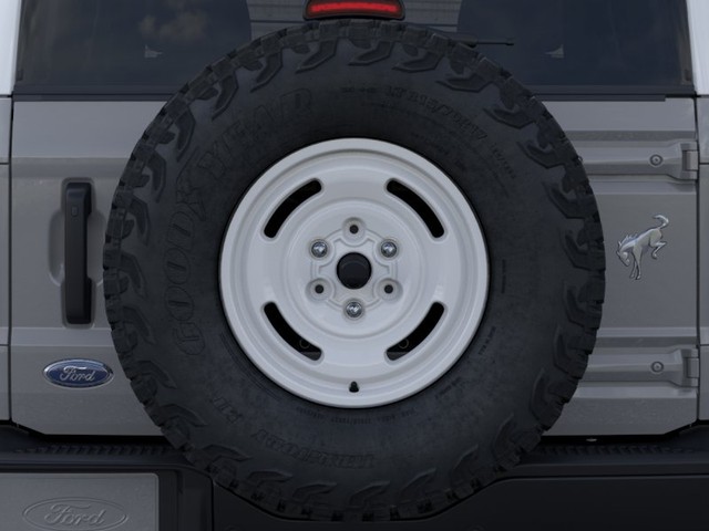 Ford Bronco Vehicle Image 24