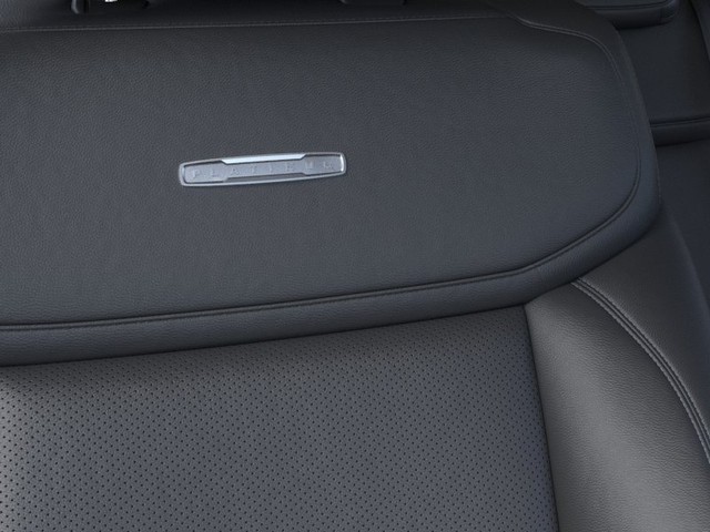 Ford Expedition Vehicle Image 16