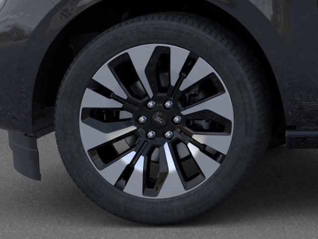 Ford Expedition Vehicle Image 19