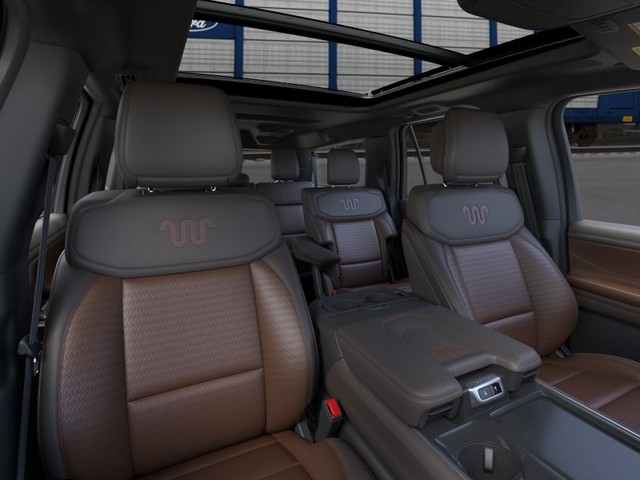 Ford Expedition Max Vehicle Image 10
