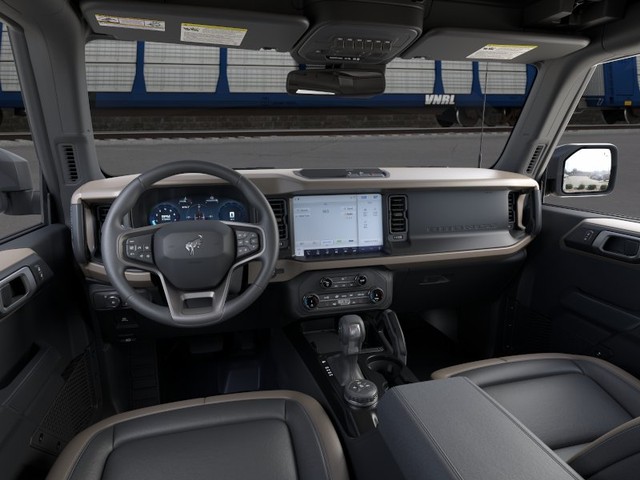 Ford Bronco Vehicle Image 09