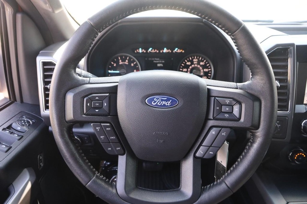 Ford F-150 Vehicle Image 10