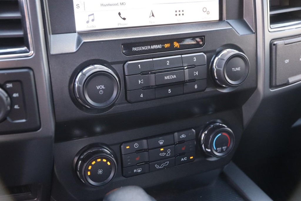 Ford F-150 Vehicle Image 17