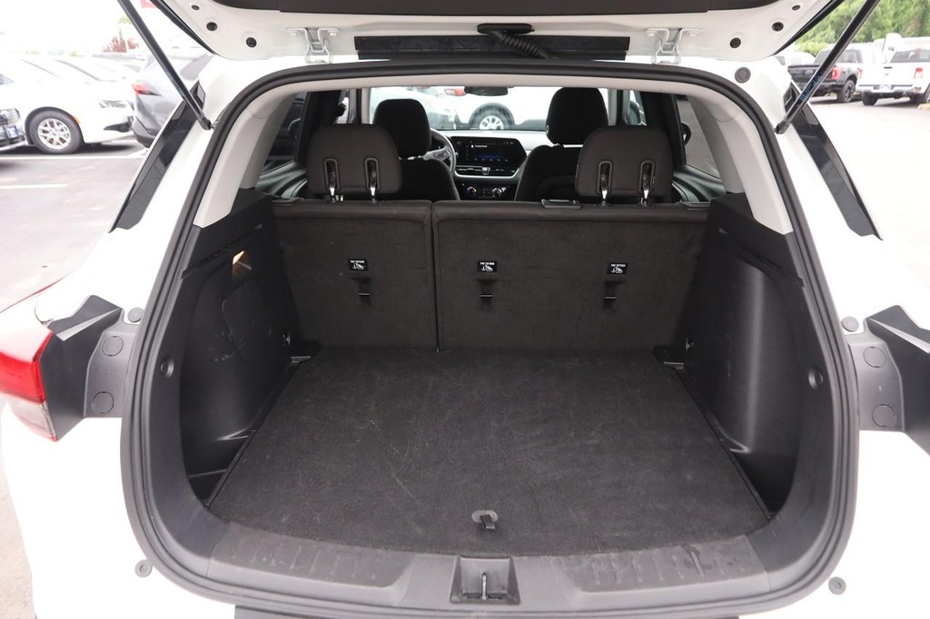 Chevrolet TrailBlazer Vehicle Full-screen Gallery Image 07