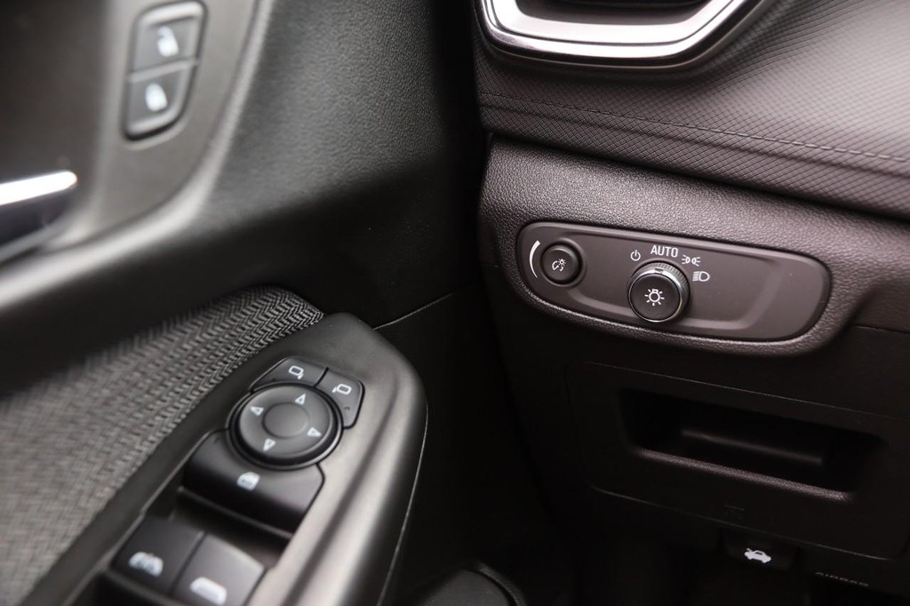 Chevrolet TrailBlazer Vehicle Full-screen Gallery Image 18