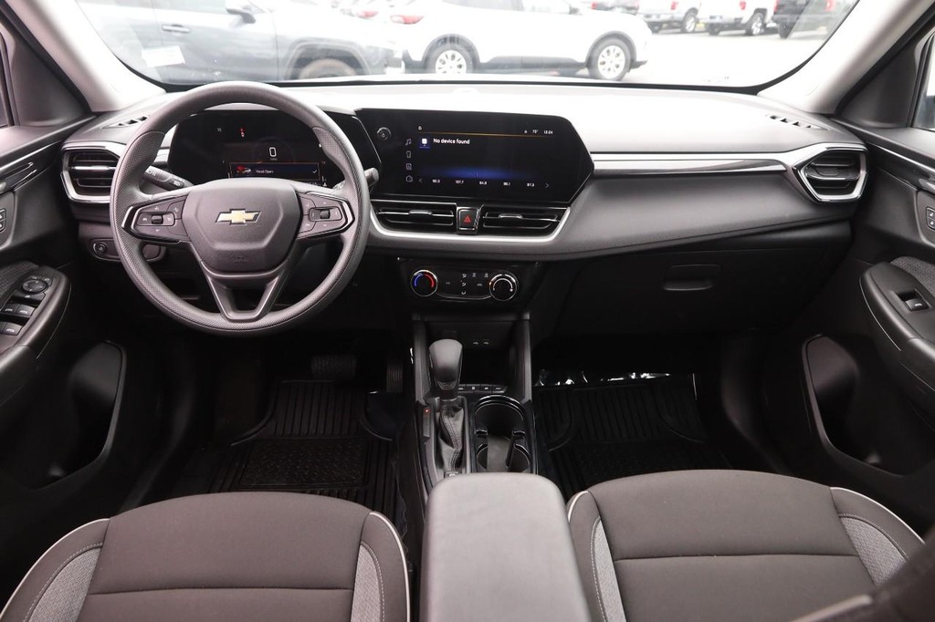Chevrolet TrailBlazer Vehicle Full-screen Gallery Image 19